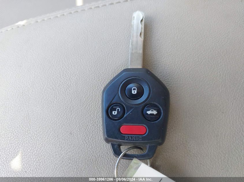 2013 Subaru Outback 3.6R Limited VIN: 4S4BRDKCXD2318565 Lot: 39961286