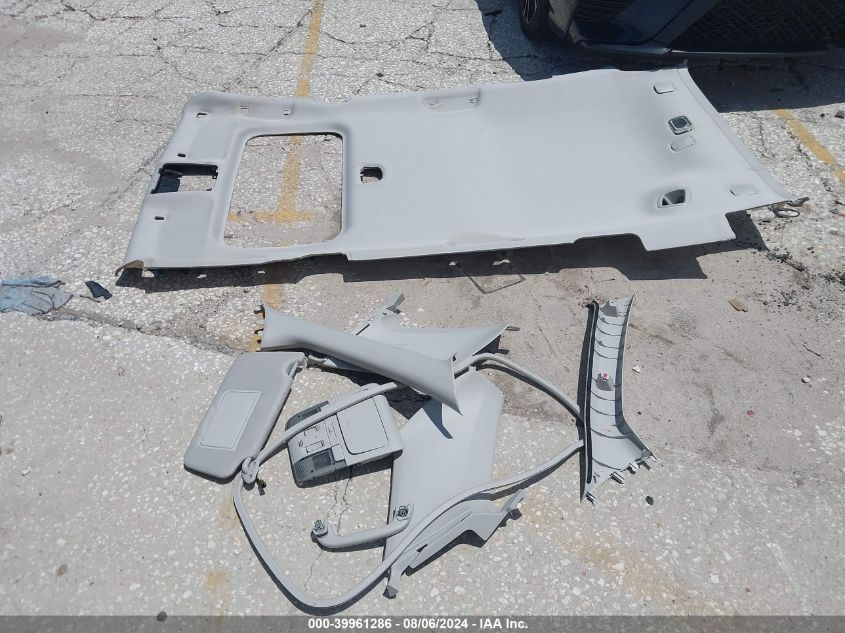 2013 Subaru Outback 3.6R Limited VIN: 4S4BRDKCXD2318565 Lot: 39961286