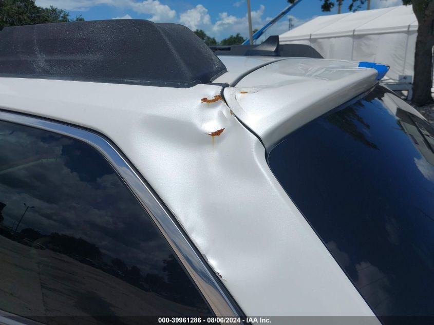 2013 Subaru Outback 3.6R Limited VIN: 4S4BRDKCXD2318565 Lot: 39961286