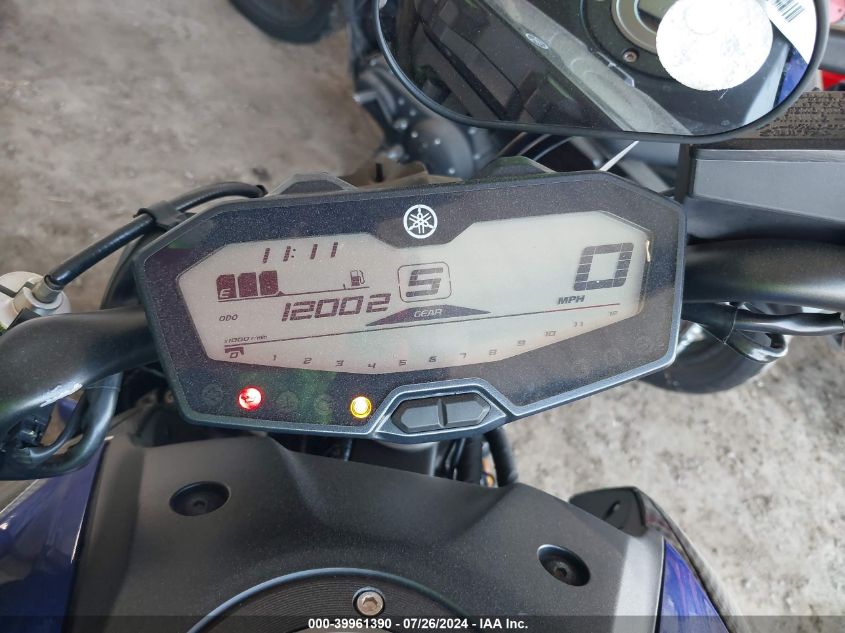 JYARM27Y2JA000477 2018 Yamaha Mt07 C