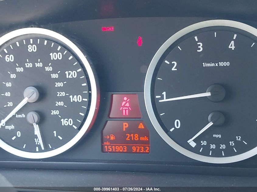 2005 BMW 525I VIN: WBANA53515CR73575 Lot: 39961403