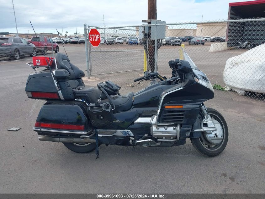 2000 Honda Gl1500 A VIN: 1HFSC2216YA200104 Lot: 39961693