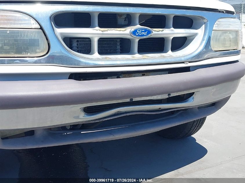 1997 Ford Explorer VIN: 1FMDU32E4VUB82572 Lot: 39961719