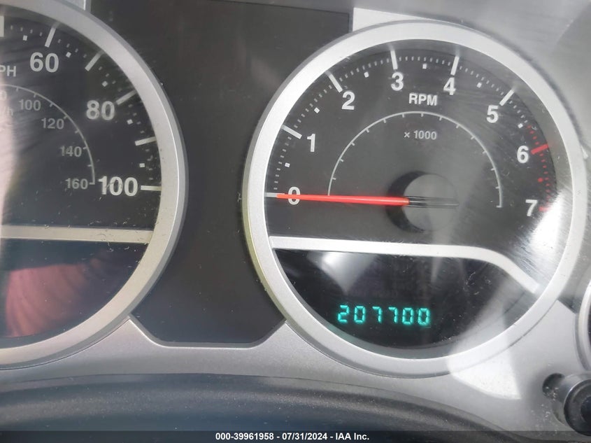 2007 Jeep Wrangler Unlimited Sahara VIN: 1J4GB59127L142127 Lot: 39961958