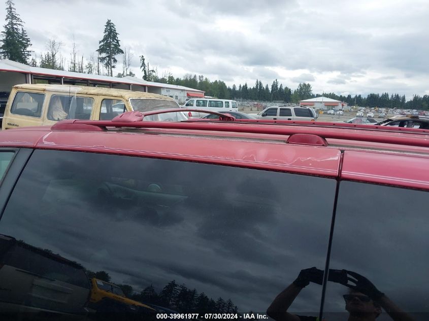 1999 Chrysler Town & Country Limited VIN: 1C4GT64LXXB567702 Lot: 39961977