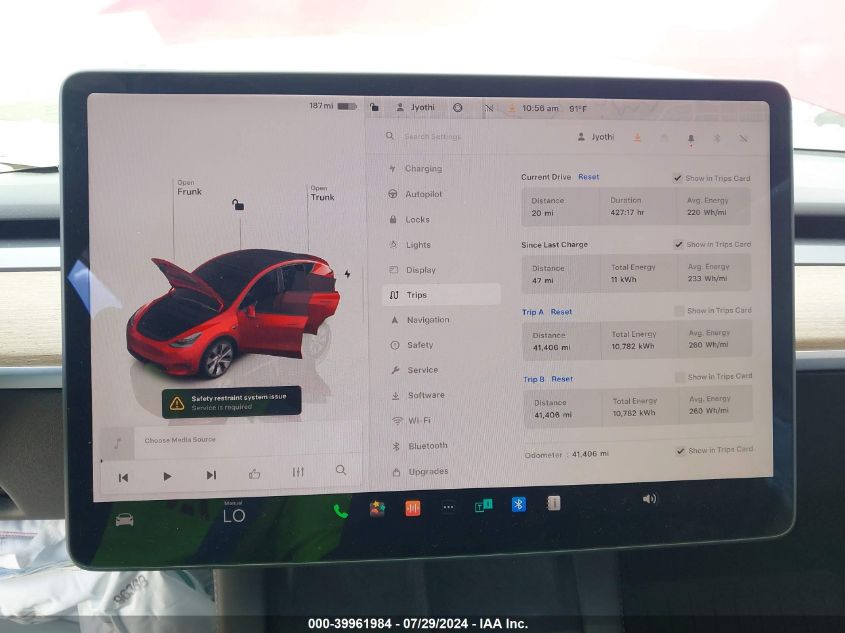 7SAYGDEE2NF370890 2022 TESLA MODEL Y - Image 17