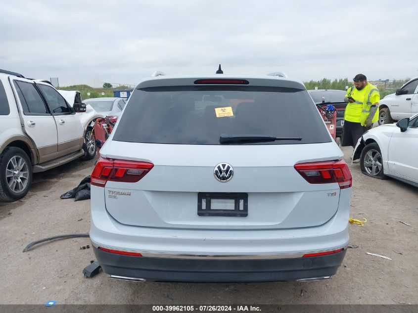 2018 Volkswagen Tiguan Se/Sel VIN: 3VV3B7AX8JM181215 Lot: 39962105