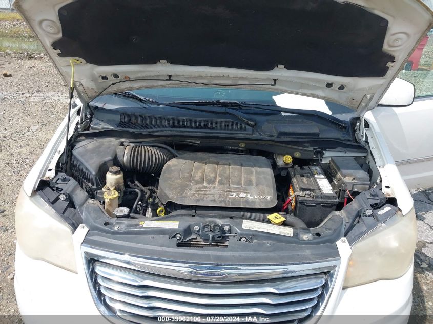 2011 Chrysler Town & Country Touring VIN: 2A4RR5DG5BR702819 Lot: 39962106