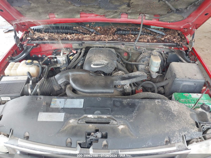 2002 Chevrolet Suburban 1500 Lt VIN: 1GNEC16Z72J105583 Lot: 39962155