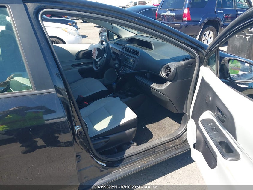 2012 Toyota Prius C Four/One/Three/Two VIN: JTDKDTB35C1501129 Lot: 39962211