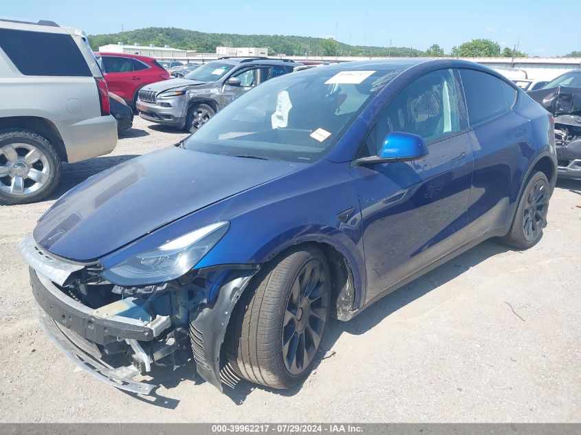 7SAYGAEE3RF056797 2024 TESLA MODEL Y - Image 2