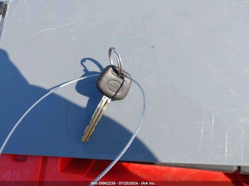 2010 Toyota Corolla Le VIN: 1NXBU4EE0AZ263913 Lot: 39962238