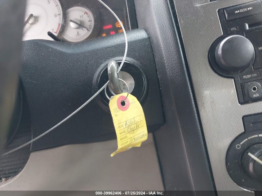 2007 Chrysler 300 Touring VIN: 2C3KA53G07H792415 Lot: 39962406