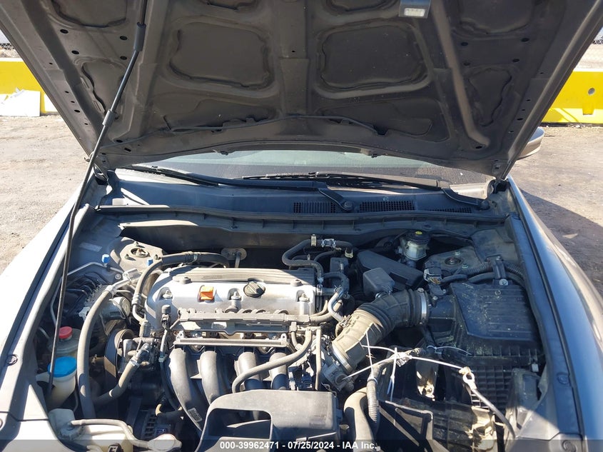 2010 Honda Accord 2.4 Lx-P VIN: 1HGCP2F46AA104519 Lot: 39962471