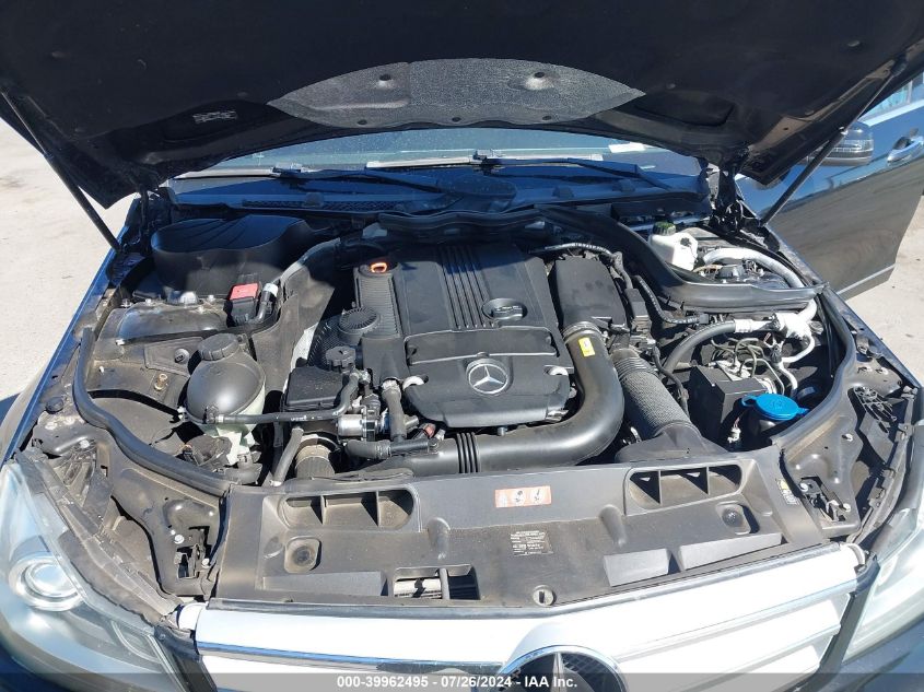 2012 Mercedes-Benz C 250 Luxury/Sport VIN: WDDGF4HB8CR205856 Lot: 39962495