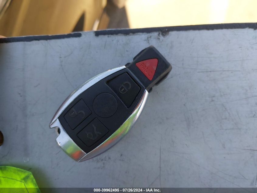 2012 Mercedes-Benz C 250 Luxury/Sport VIN: WDDGF4HB8CR205856 Lot: 39962495