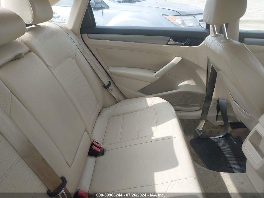 2014 Volkswagen Passat 1.8T Wolfsburg Edition VIN: 1VWAT7A33EC113389 Lot: 39963244