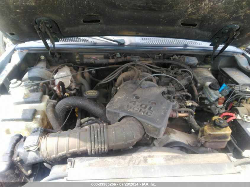 2001 Ford Explorer Sport Trac VIN: 1FMZU67E01UC81108 Lot: 39963266