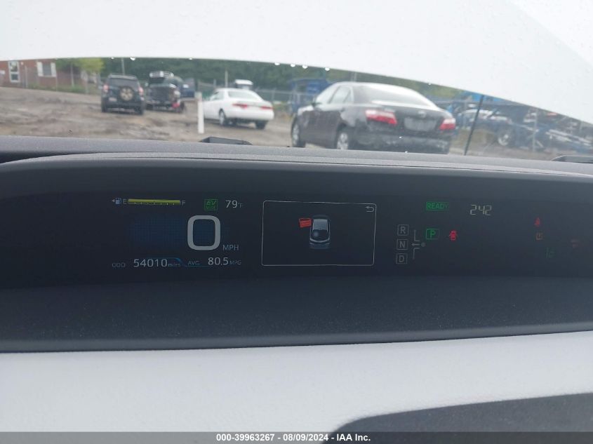 2017 Toyota Prius Prime Plus VIN: JTDKARFPXH3001942 Lot: 39963267