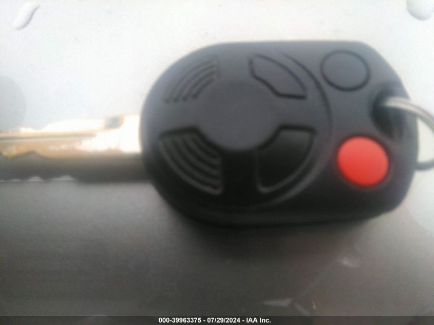 2010 Ford Fusion Se VIN: 3FAHP0HA7AR313615 Lot: 39963375