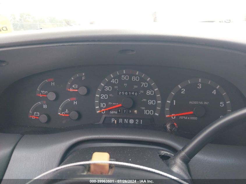 1998 Ford F-150 Lariat/Xl/Xlt VIN: 1FTZF07W2WKA17704 Lot: 39963501