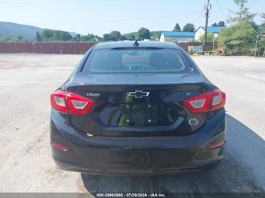 2018 Chevrolet Cruze Lt VIN: 1G1BE5SMXJ7136676 Lot: 39963568