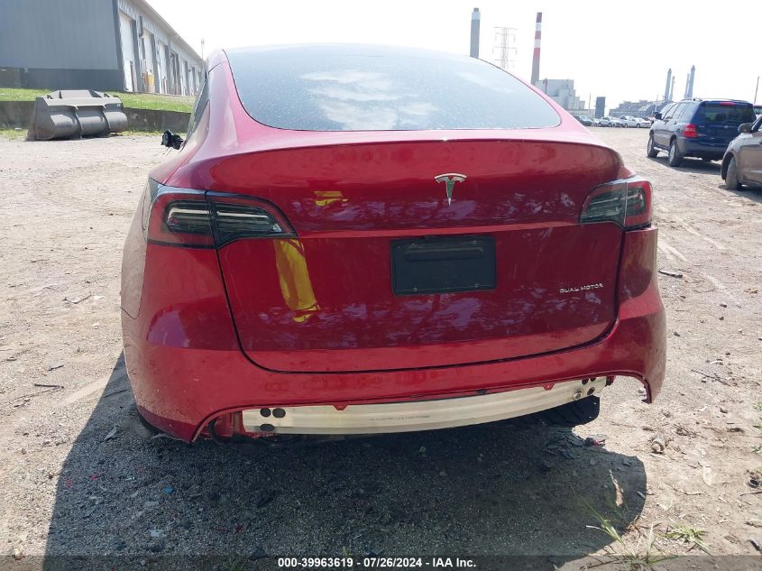 2024 Tesla Model Y Long Range Dual Motor All-Wheel Drive VIN: 7SAYGDEE3RF992226 Lot: 39963619