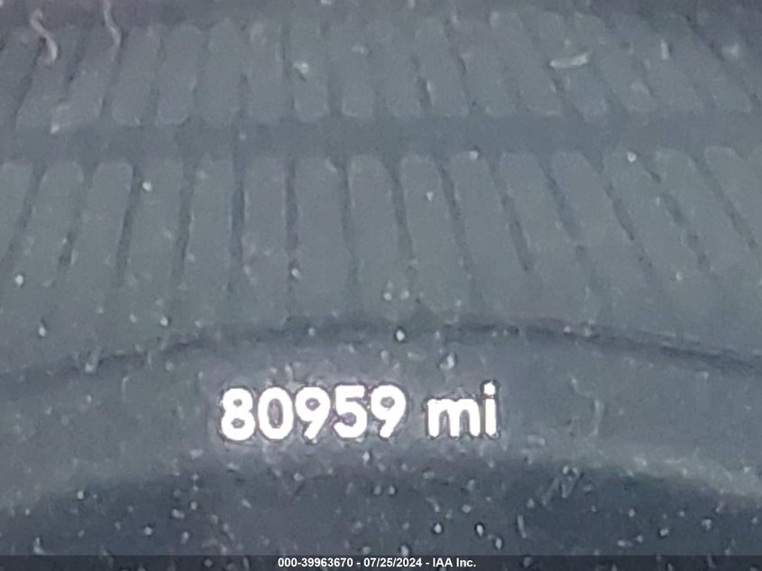 2015 Dodge Challenger R/T VIN: 2C3CDZAT2FH710007 Lot: 39963670