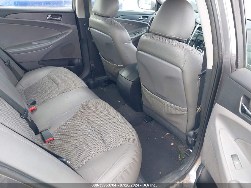 5NPEC4ACXBH258237 2011 Hyundai Sonata Se