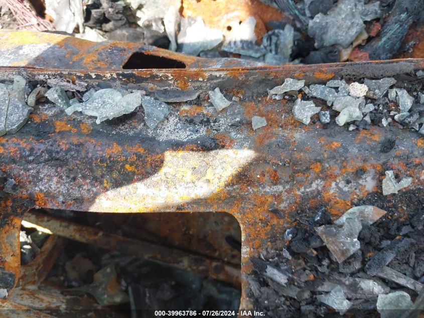 1996 Subaru Impreza L VIN: JF1GC4352TH511614 Lot: 39963786