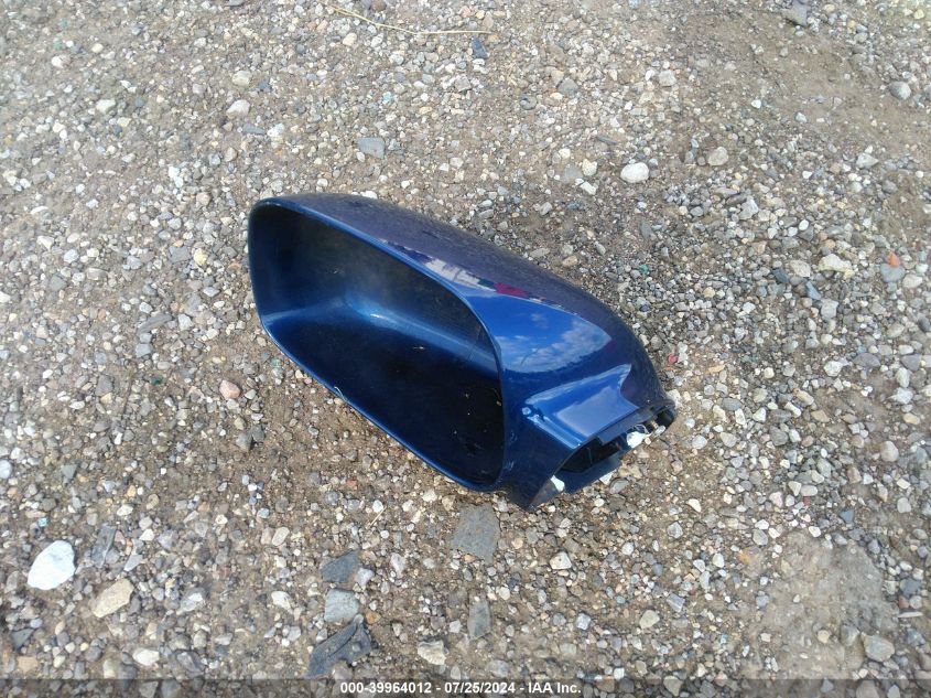 2003 Toyota Corolla Le VIN: JTDBR32E030013800 Lot: 39964012