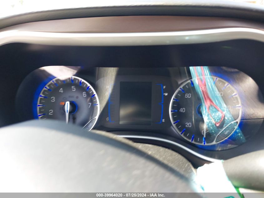 2017 Chrysler Pacifica Touring VIN: 2C4RC1DG2HR840553 Lot: 39964020