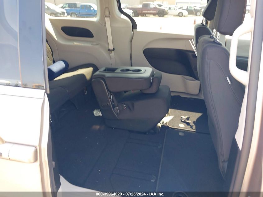 2017 Chrysler Pacifica Touring VIN: 2C4RC1DG2HR840553 Lot: 39964020