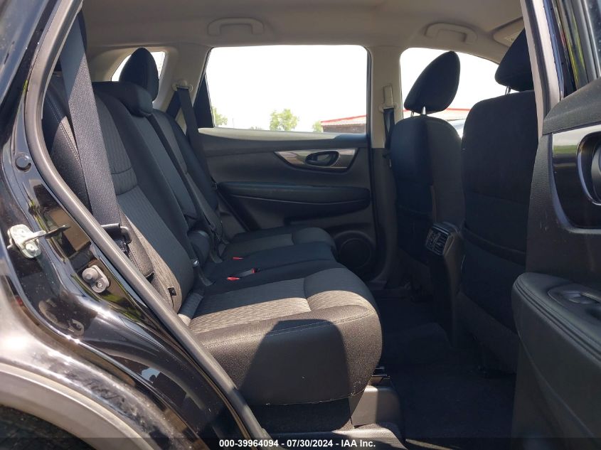 2019 Nissan Rogue S VIN: JN8AT2MT0KW251715 Lot: 39964094