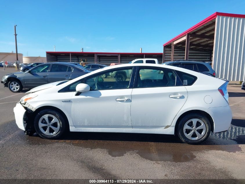 2015 Toyota Prius Five/Four/Persona Series Special Edition/Three/Two VIN: JTDKN3DU4F1886237 Lot: 39964113