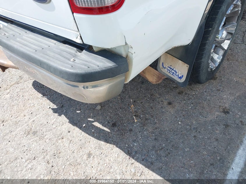 1999 Ford F-250 Lariat/Xl/Xlt VIN: 1FTNX21L8XEB85210 Lot: 39964158