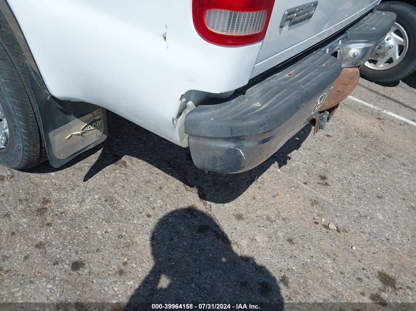 1999 Ford F-250 Lariat/Xl/Xlt VIN: 1FTNX21L8XEB85210 Lot: 39964158