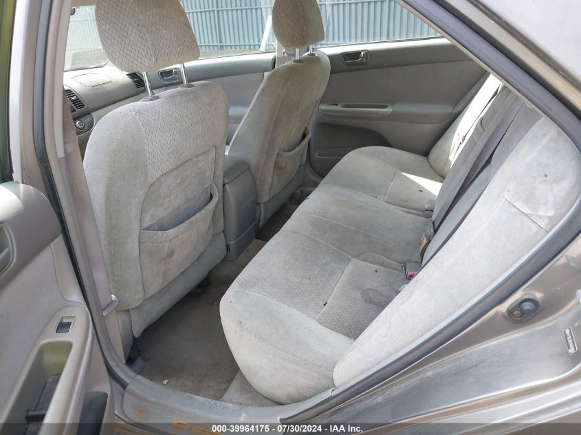 2004 Toyota Camry Le/Se/Std/Xle VIN: 4T1BE32K24U879604 Lot: 39964175