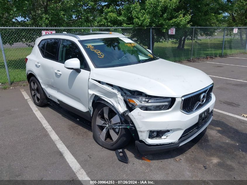 2021 Volvo Xc40 T5 Momentum VIN: YV4162UKXM2492313 Lot: 39964253