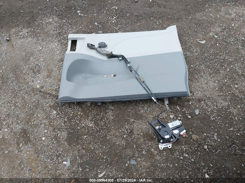 2013 Toyota Sienna Limited V6 7 Passenger/Xle V6 7 Passenger Auto Access Seat/Xle V6 8 Passenger VIN: 5TDYK3DC1DS358326 Lot: 39964308