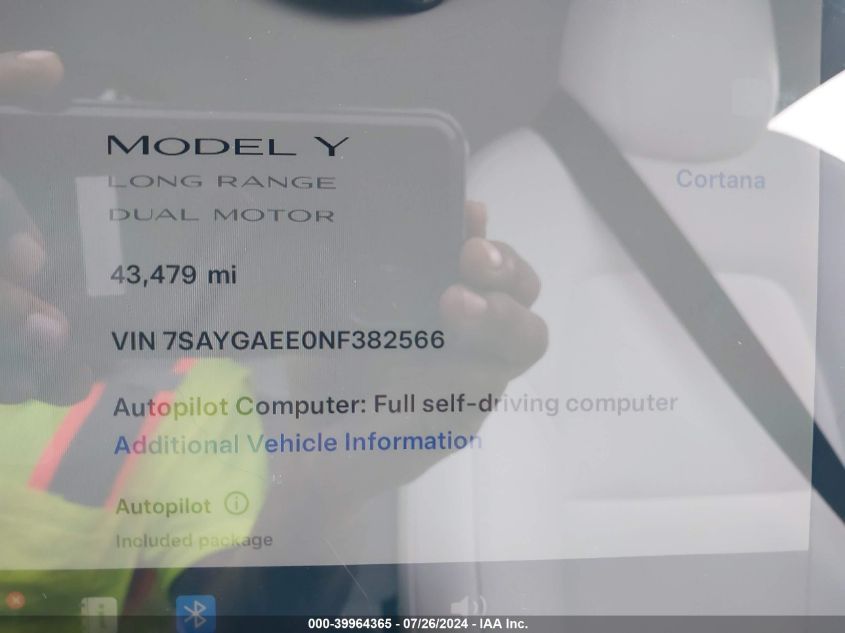 2022 Tesla Model Y Long Range Dual Motor All-Wheel Drive VIN: 7SAYGAEE0NF382566 Lot: 39964365