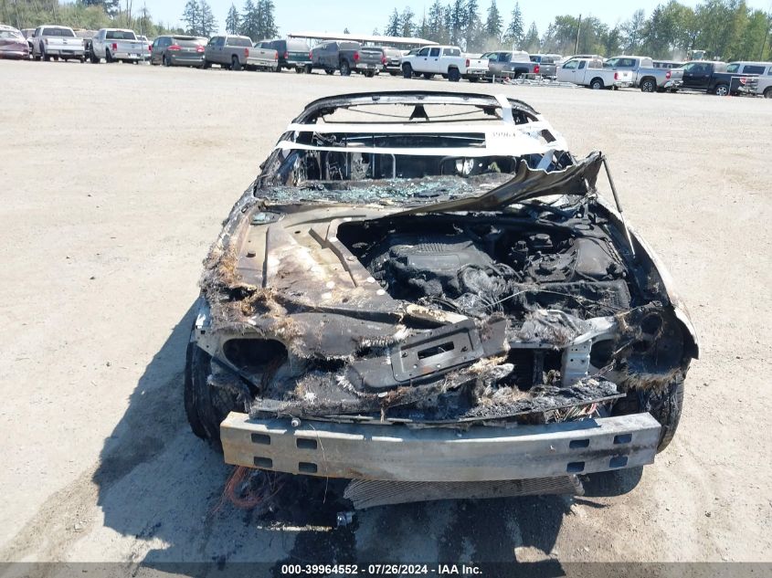 2003 Ford Thunderbird VIN: 1FAHP60A13Y106737 Lot: 39964552