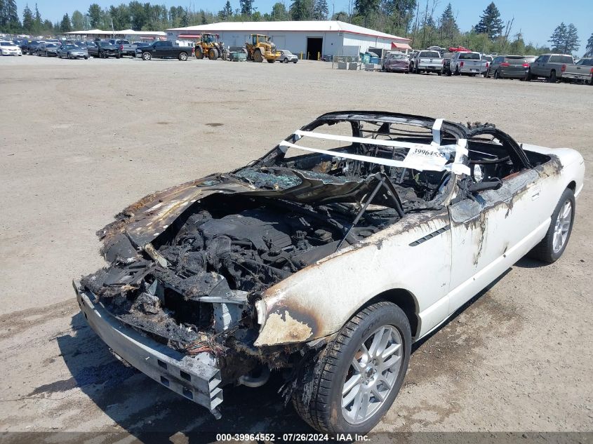 2003 Ford Thunderbird VIN: 1FAHP60A13Y106737 Lot: 39964552