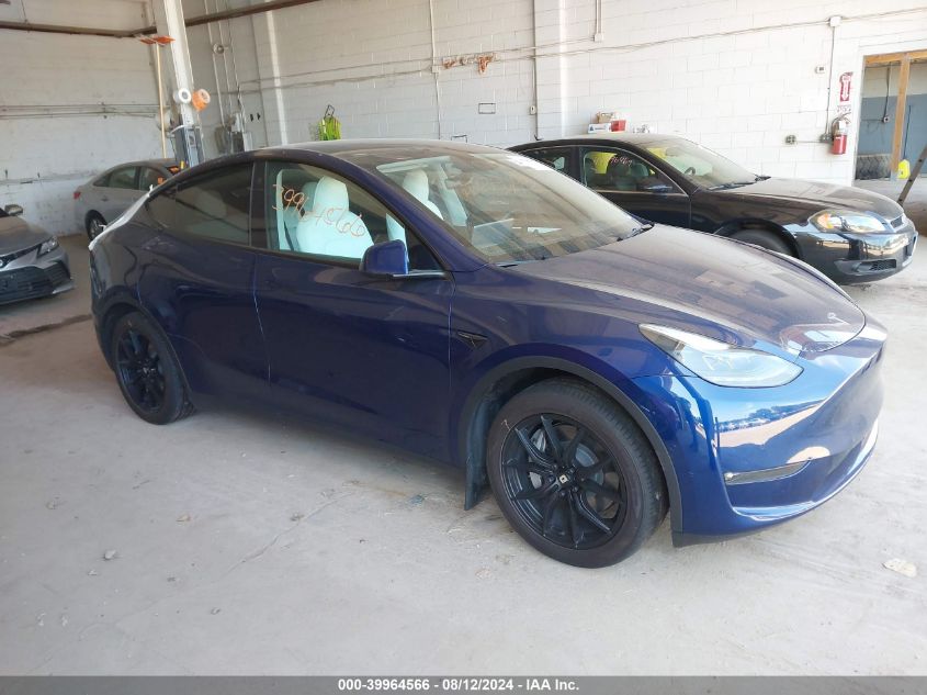 2022 TESLA MODEL Y LONG RANGE DUAL MOTOR ALL-WHEEL DRIVE - 7SAYGAEE5NF524256