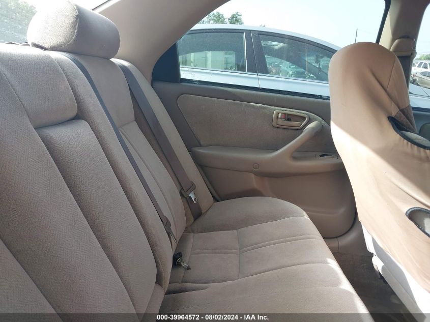 2000 Toyota Camry Ce/Le/Xle VIN: 4T1BG22K5YU682226 Lot: 39964572