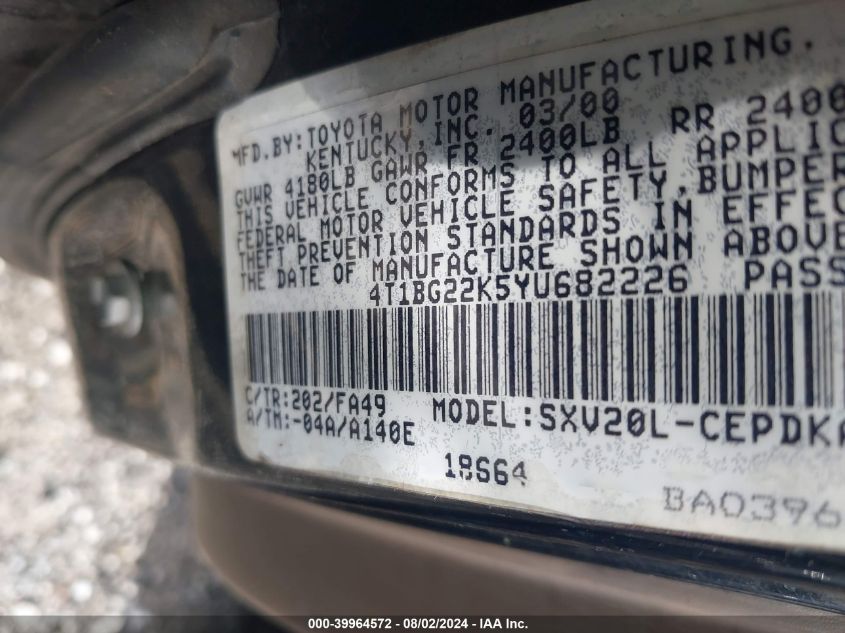 2000 Toyota Camry Ce/Le/Xle VIN: 4T1BG22K5YU682226 Lot: 39964572