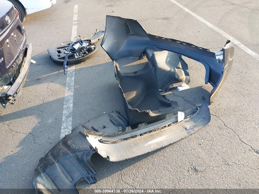 2021 TOYOTA COROLLA LE - 5YFEPMAE5MP226811