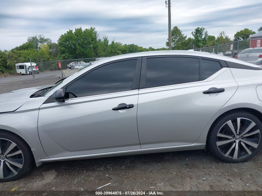 2020 Nissan Altima Sr Vc-Turbo Fwd VIN: 1N4AL4CV4LC137459 Lot: 39964975