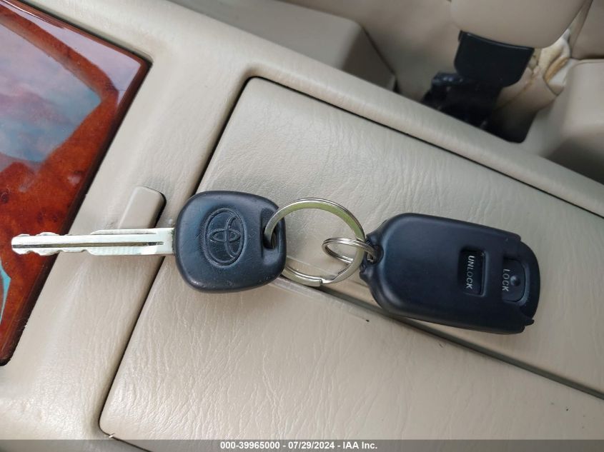 2006 Toyota Highlander Limited V6 VIN: JTEEP21A960142372 Lot: 39965000