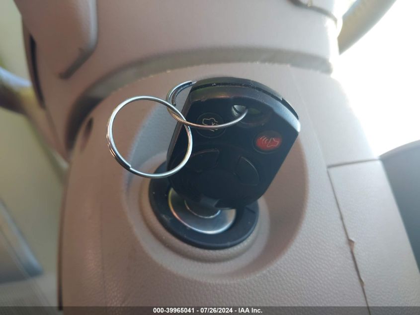 2008 Ford Escape Xlt VIN: 1FMCU93138KC82916 Lot: 39965041